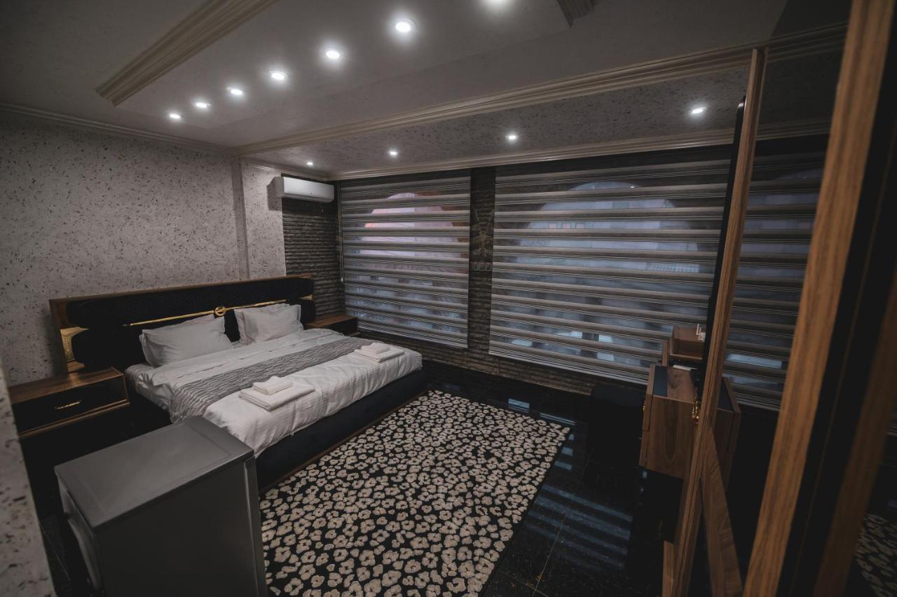 Hotel Premium Prishtinë Ngoại thất bức ảnh