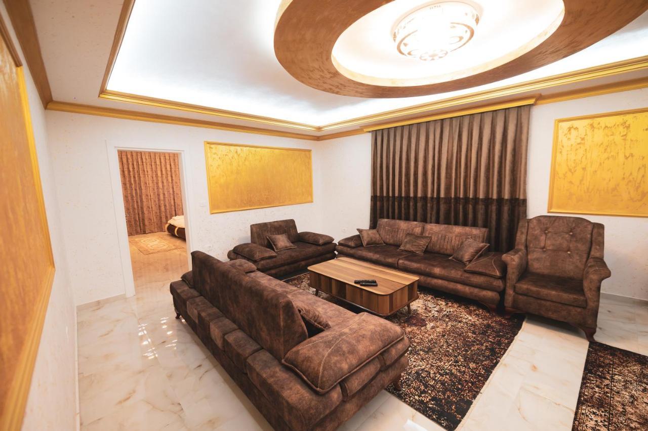 Hotel Premium Prishtinë Ngoại thất bức ảnh