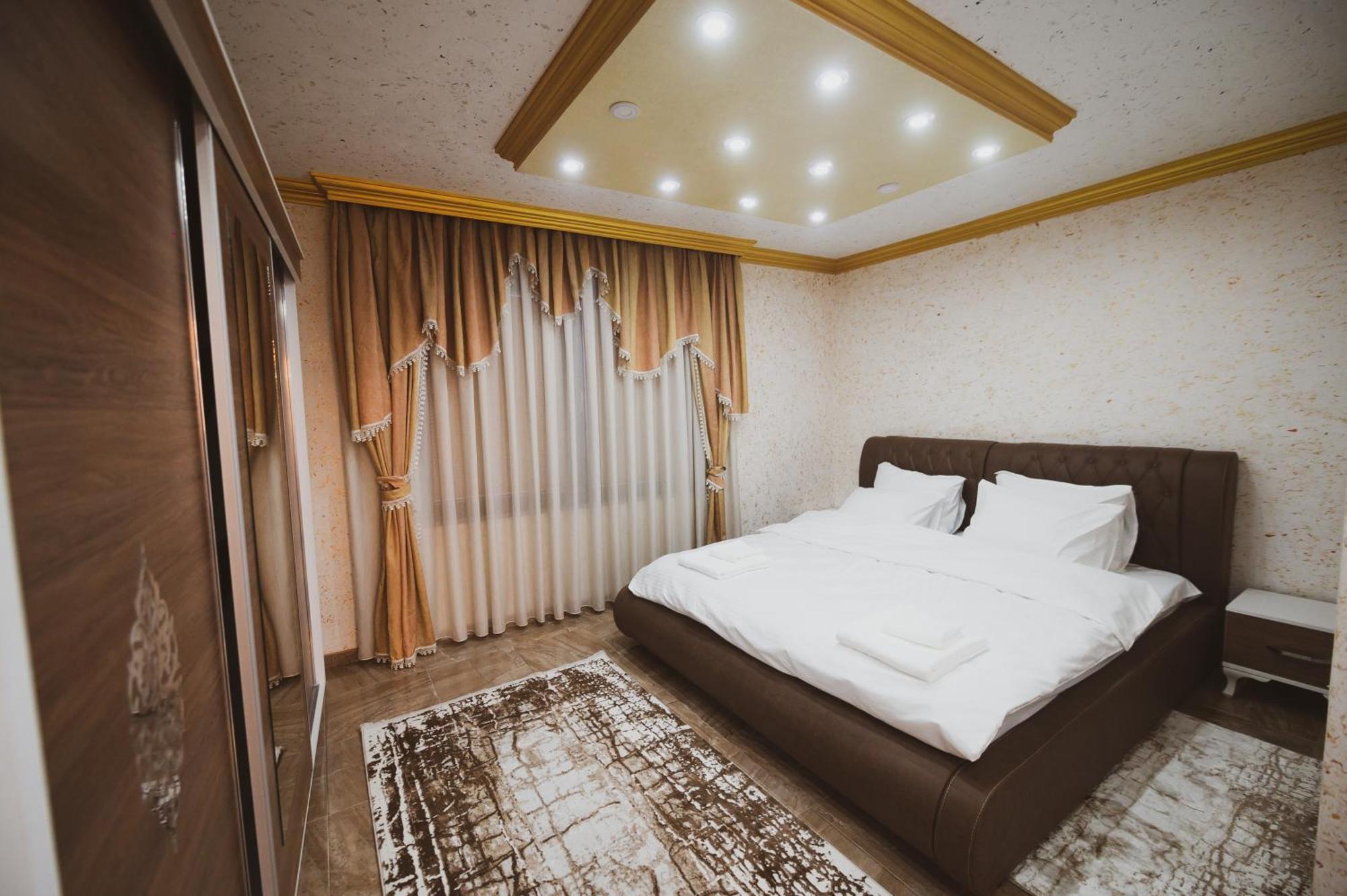 Hotel Premium Prishtinë Ngoại thất bức ảnh