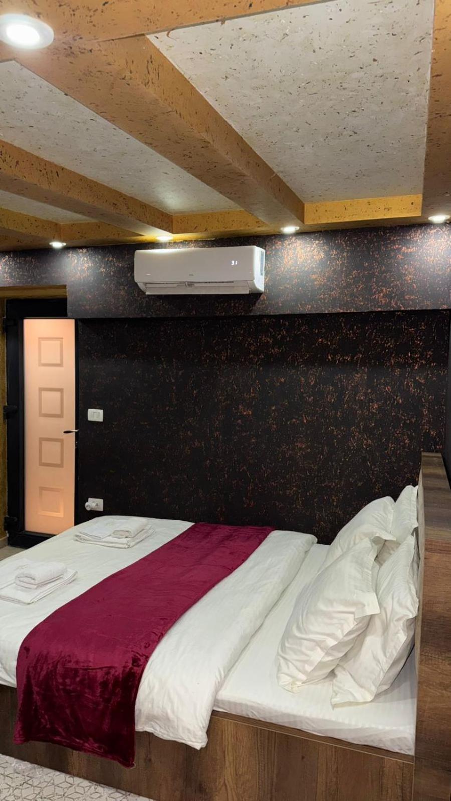 Hotel Premium Prishtinë Ngoại thất bức ảnh